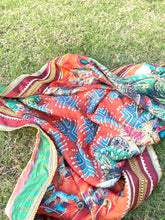 Load image into Gallery viewer, Sangtara | سنگترا - Art Dupatta