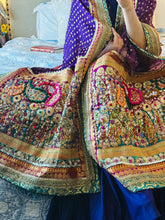 Load image into Gallery viewer, کاسنی | Kaasni | 2 of 4 | one of a kind dupatta