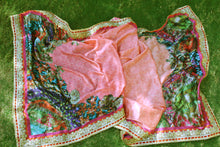 Load image into Gallery viewer, Zer e Bilquis | زرِ بلقیس | Digitally printed dupatta