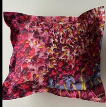 Load image into Gallery viewer, Wild Flower - Pollen Burst